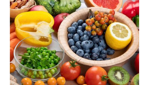 Frutta e Verdura di Stagione: Nutrizione Sostenibile per un Benessere Ottimale"