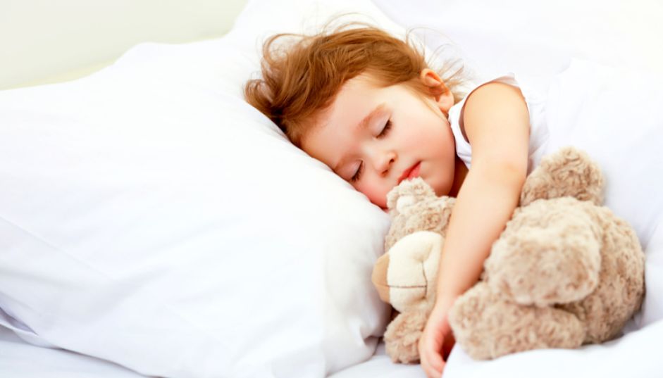 Rimedi naturali per favorire il sonno nei bambini
